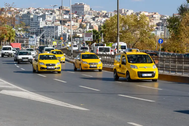 قیمت تاکسی فرودگاه استانبول