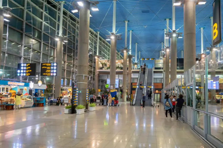 امکانات فرودگاه امام خمینی